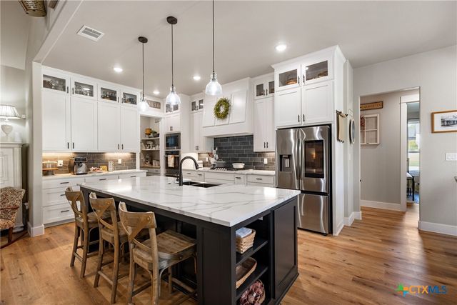 6911 Ben Houston Court, Temple, TX 76502