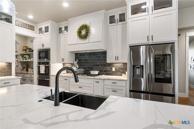 6911 Ben Houston Court, Temple, TX 76502