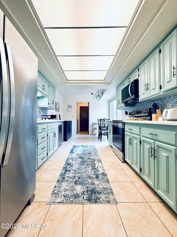 8449 N Via Tioga, Tucson, AZ 85704