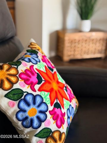 8449 N Via Tioga, Tucson, AZ 85704