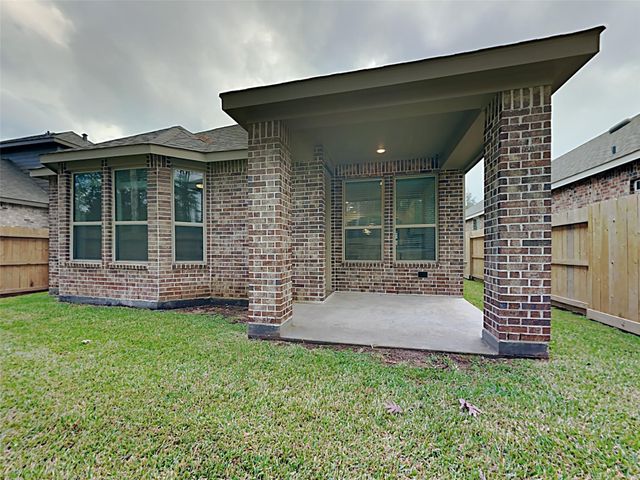 432 Flowering Lotus Court, Conroe, TX 77318