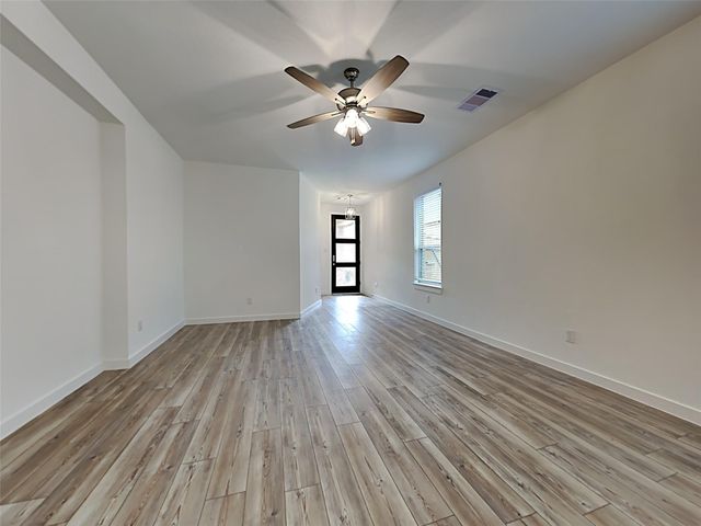 432 Flowering Lotus Court, Conroe, TX 77318