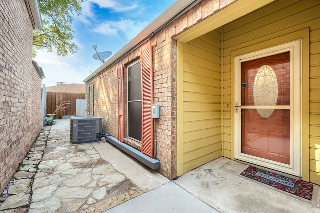 507 Briarcliff Drive, Garland, TX 75043