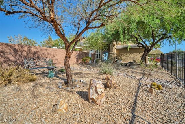 1740 Flores Lane, Henderson, NV 89012