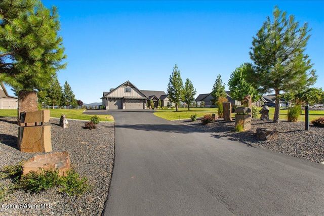 18289 W Palomar DR, Post Falls, ID 83854