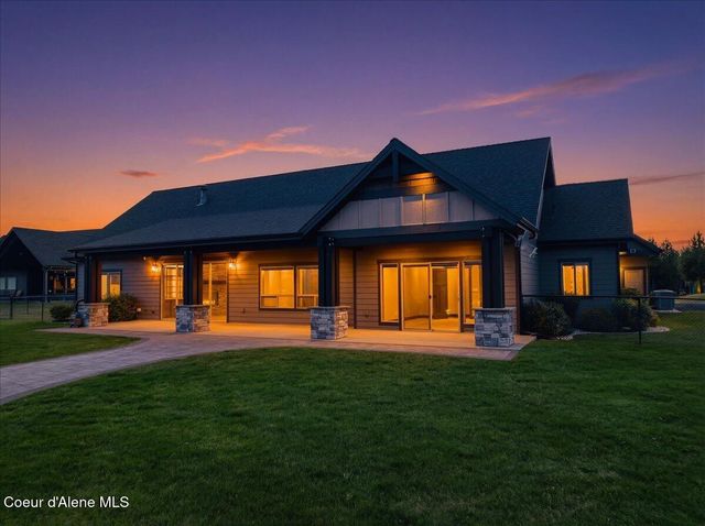 18289 W Palomar DR, Post Falls, ID 83854