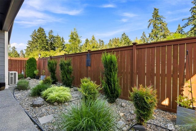 5612 Reef Lane NE, Lacey, WA 98516