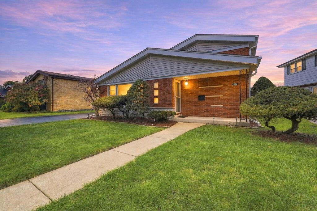 10624 S Kostner Avenue, Oak Lawn, IL 60453 — photo 3
