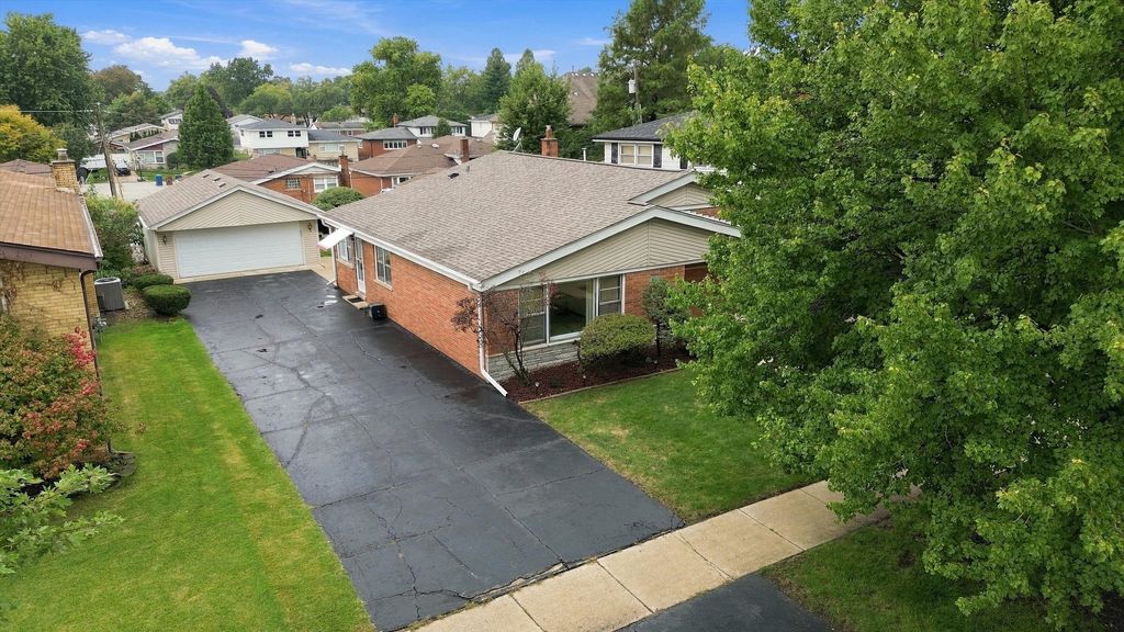 10624 S Kostner Avenue, Oak Lawn, IL 60453 — photo 4
