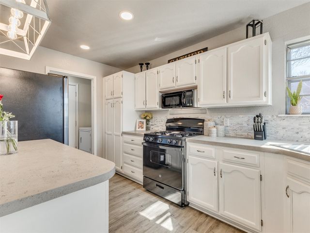 1105 W Delmar Street, Broken Arrow, OK 74012