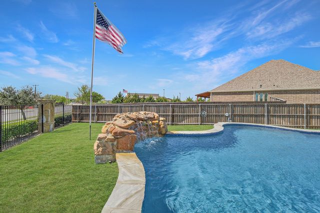 407 Emerson Drive, Rockwall, TX 75087