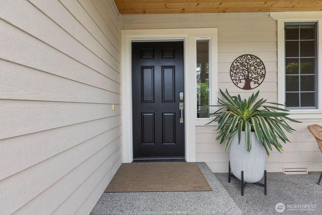 3832 113th Drive SE, Snohomish, WA 98290