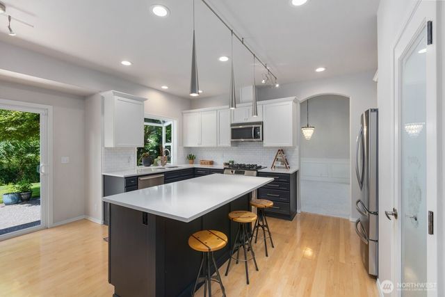 3832 113th Drive SE, Snohomish, WA 98290