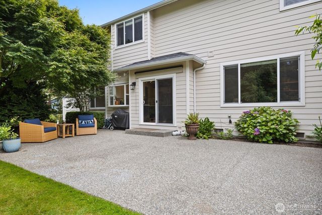 3832 113th Drive SE, Snohomish, WA 98290