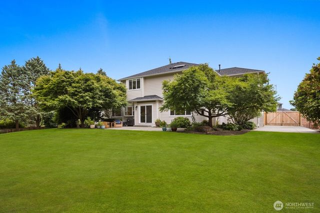 3832 113th Drive SE, Snohomish, WA 98290