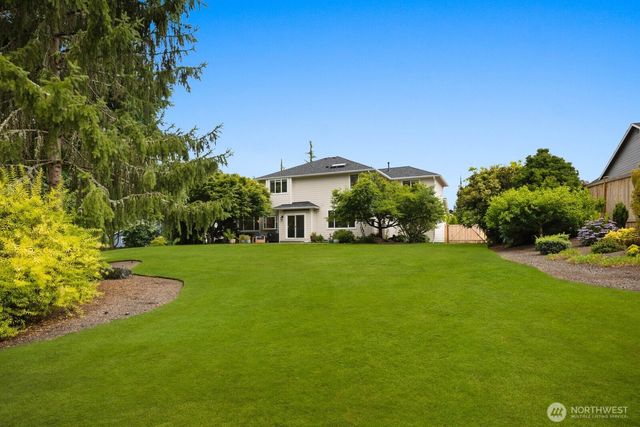 3832 113th Drive SE, Snohomish, WA 98290