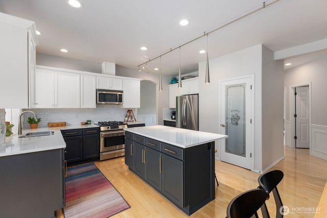3832 113th Drive SE, Snohomish, WA 98290