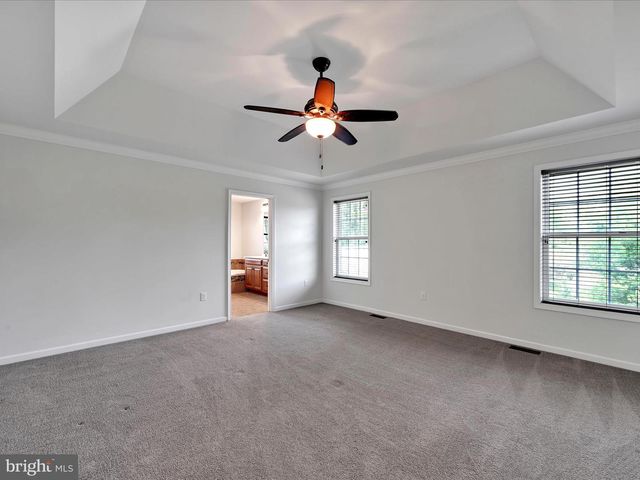 5095 S DEERFIELD AVE, Mechanicsburg, PA 17050