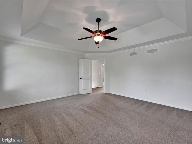 5095 S DEERFIELD AVE, Mechanicsburg, PA 17050