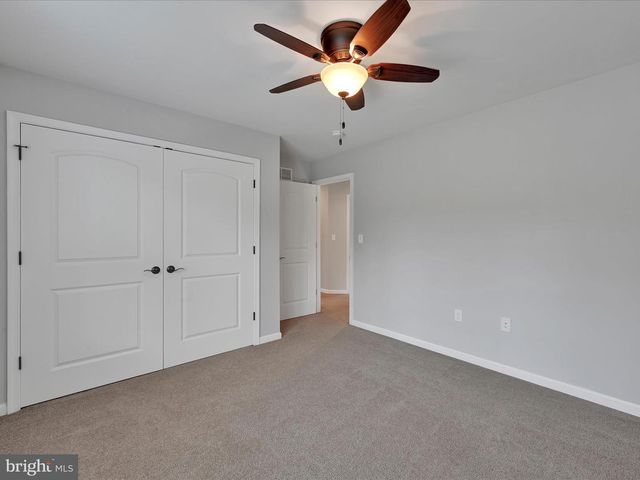 5095 S DEERFIELD AVE, Mechanicsburg, PA 17050