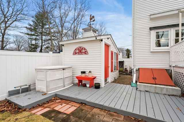 19 Overlook Road, Holbrook, MA 02343