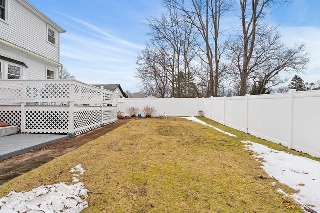 19 Overlook Road, Holbrook, MA 02343