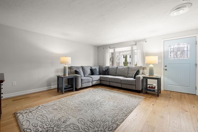 19 Overlook Road, Holbrook, MA 02343