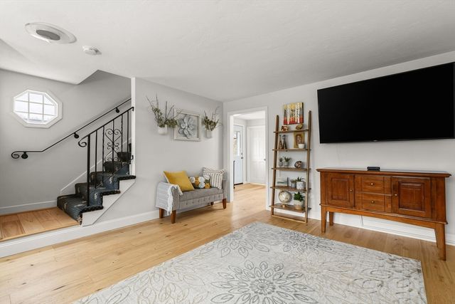 19 Overlook Road, Holbrook, MA 02343