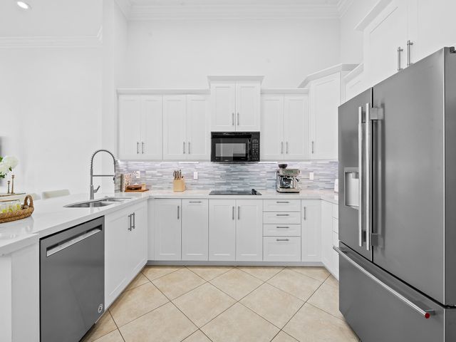 10920 HAWKS VISTA Street, Plantation, FL 33324