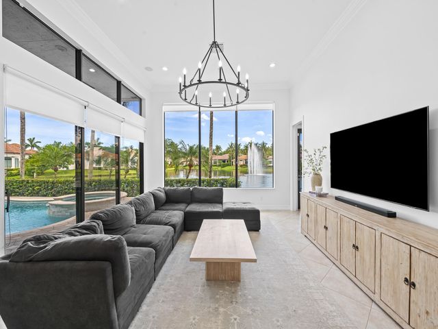 10920 HAWKS VISTA Street, Plantation, FL 33324