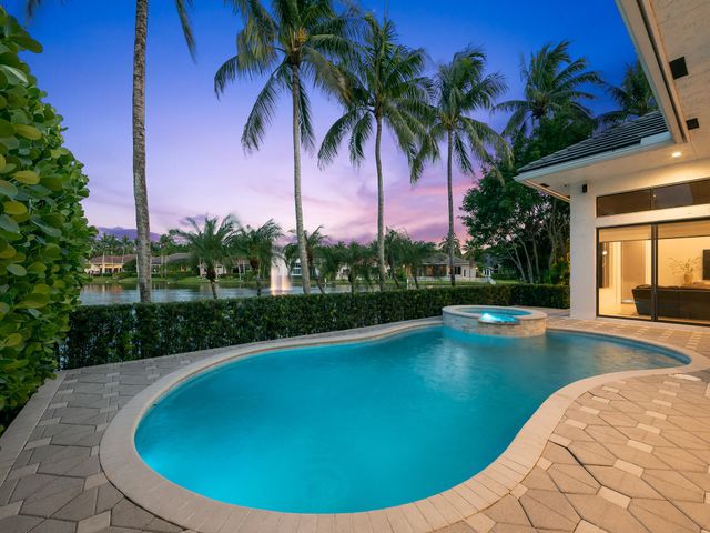 10920 HAWKS VISTA Street, Plantation, FL 33324