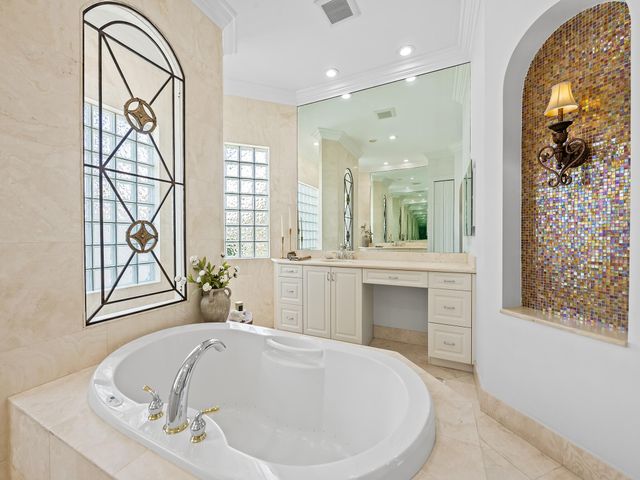 10920 HAWKS VISTA Street, Plantation, FL 33324