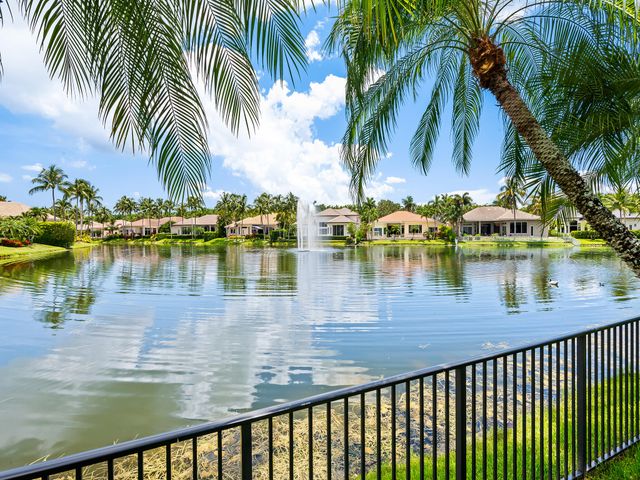 10920 HAWKS VISTA Street, Plantation, FL 33324