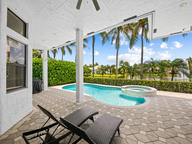 10920 HAWKS VISTA Street, Plantation, FL 33324