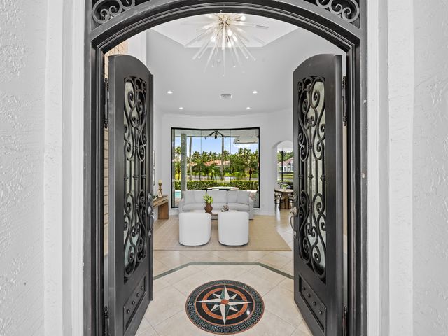 10920 HAWKS VISTA Street, Plantation, FL 33324
