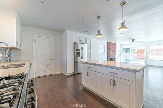 6666 Evelyn, Riverside, CA 92504