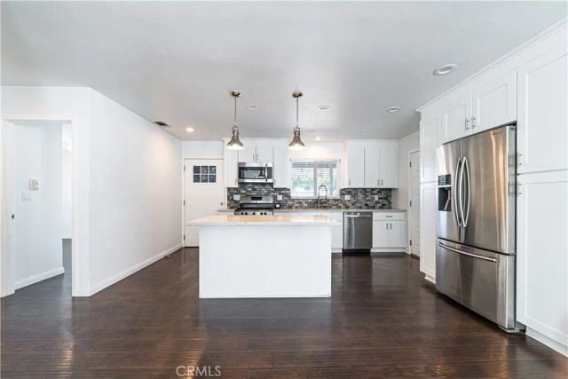 6666 Evelyn, Riverside, CA 92504