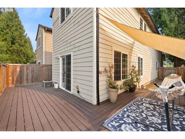 3903 Se CRYSTAL SPRINGS Blvd, Portland, OR 97202