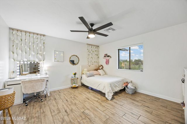 6020 N Swan Road, Tucson, AZ 85718