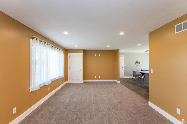 6250 HWY 99, Wamego, KS 66547