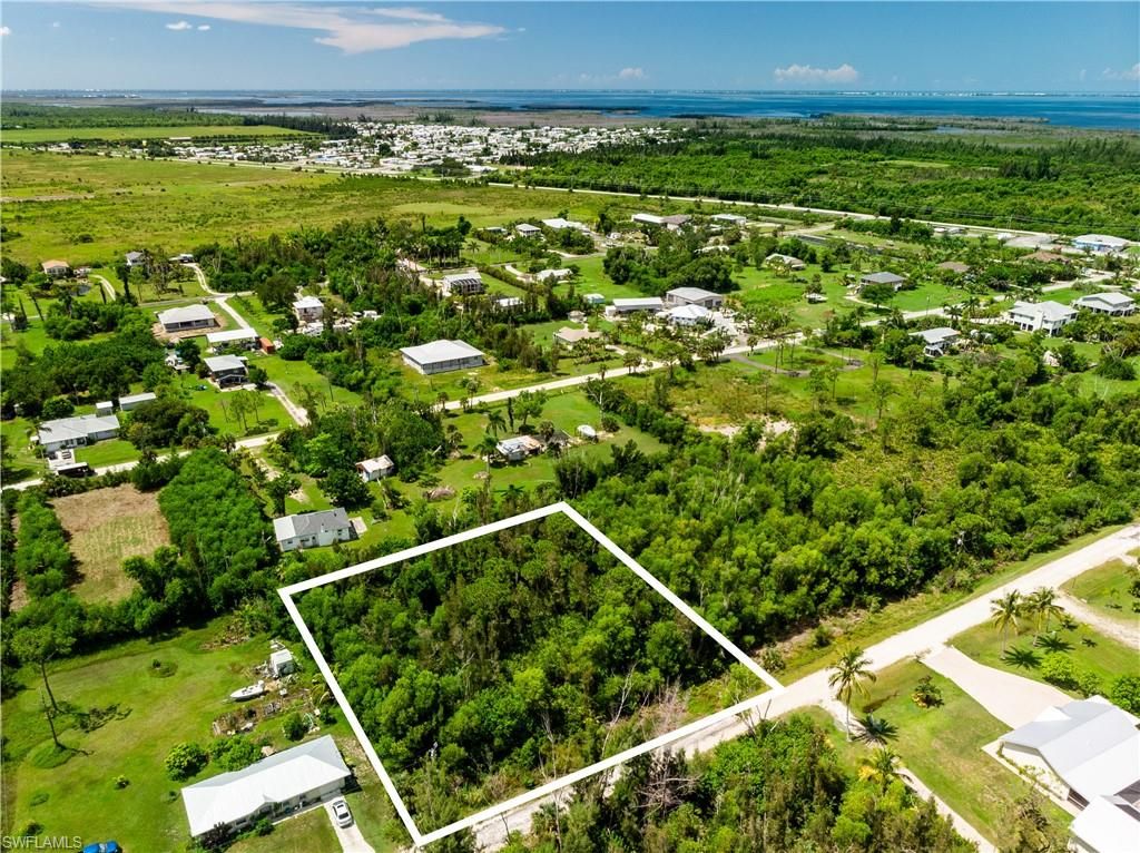 4549 Gulf Shore RD, ST. JAMES CITY, FL 33956 — photo 2