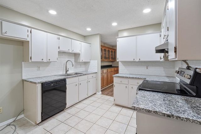 43 Britten Circle, Bella Vista, AR 72715