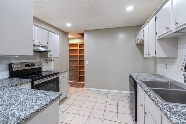 43 Britten Circle, Bella Vista, AR 72715