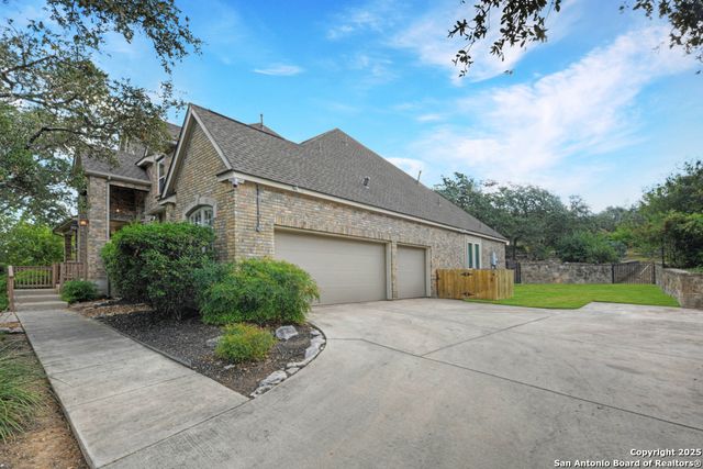 802 Ridge Trace, San Antonio, TX 78258