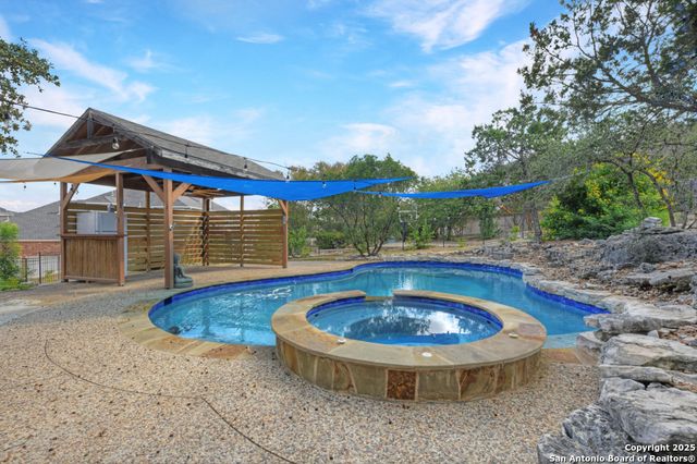 802 Ridge Trace, San Antonio, TX 78258
