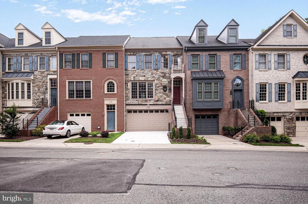 1320 WILD OAK TER, Rockville, MD 20852