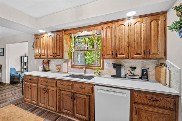 51 Dalton Drive, Bella Vista, AR 72714