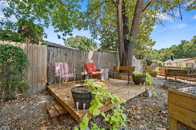 51 Dalton Drive, Bella Vista, AR 72714