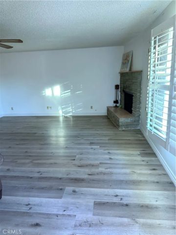 690 Barber, Hemet, CA 92543