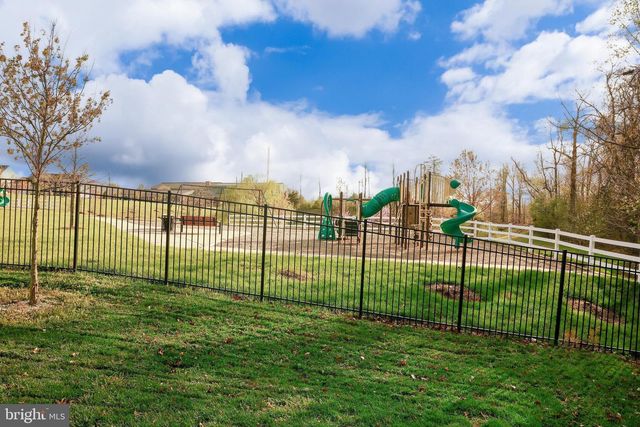 9607 LORMAR, Clinton, MD 20735